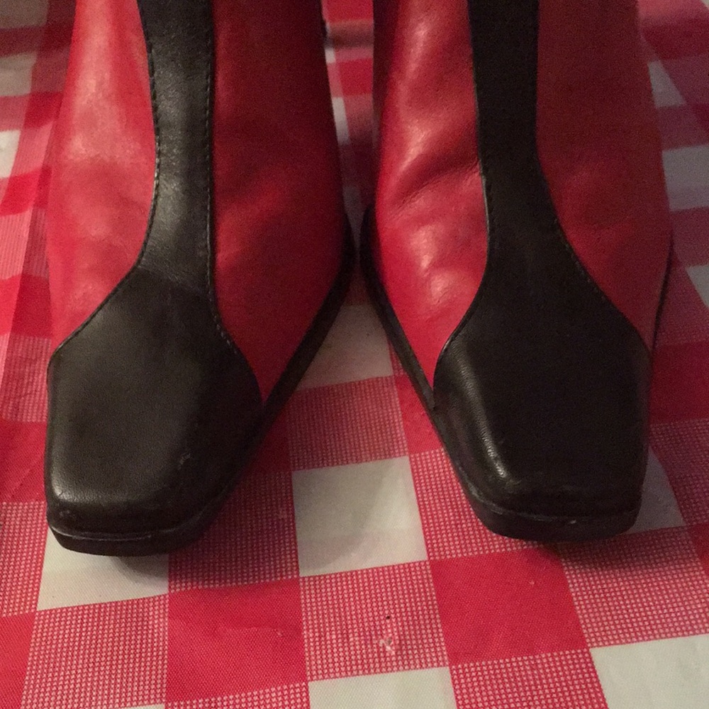 Stylish Red and Black Women's Ankle Boots